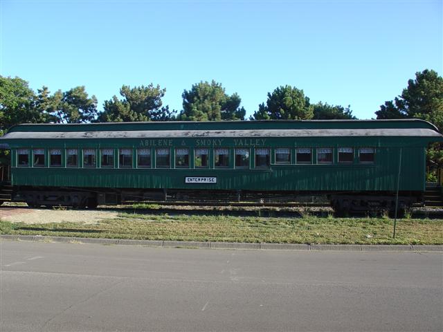 Old Town Train Passenger Car (#650)