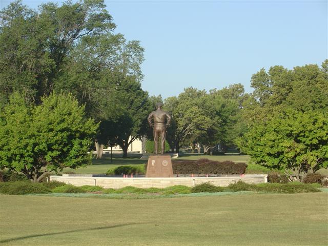 Ike Statue (back) (#665)