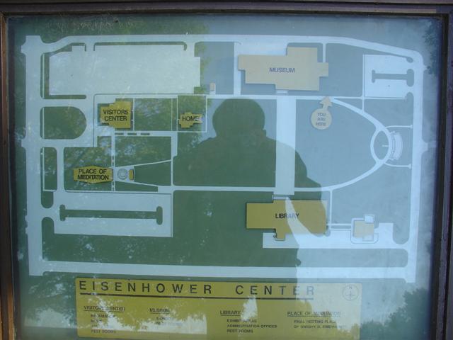 Ike Center Layout (#667)