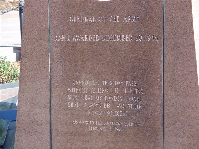 Ike Statue (base) (#676)