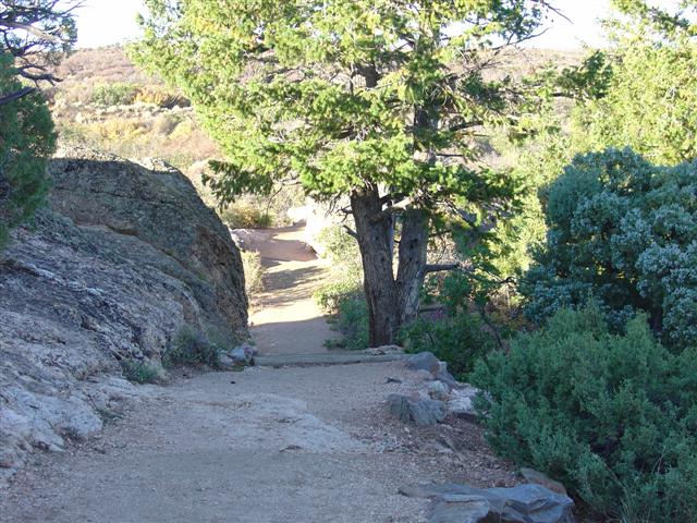 Rock Point path leading to rim (1 of 2) (#852)