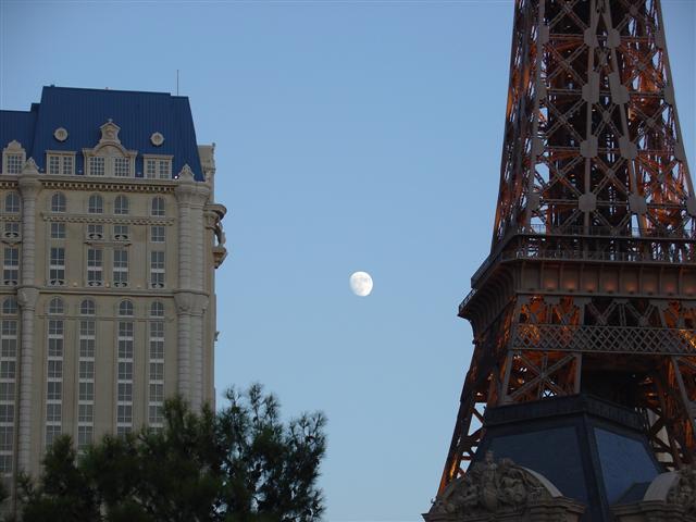 Famous places along The Strip #19 of 18 (#1767)