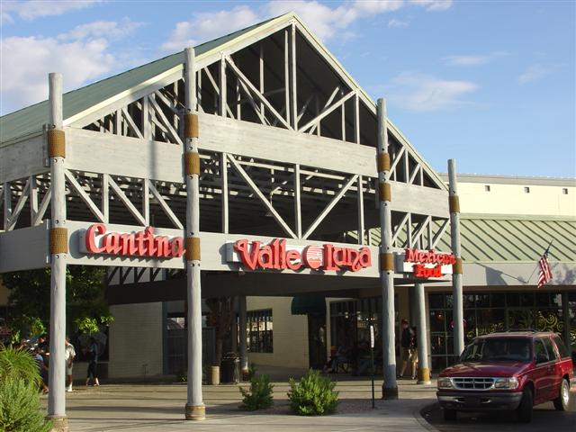 View of the entrance of Valle Luna (#1644)