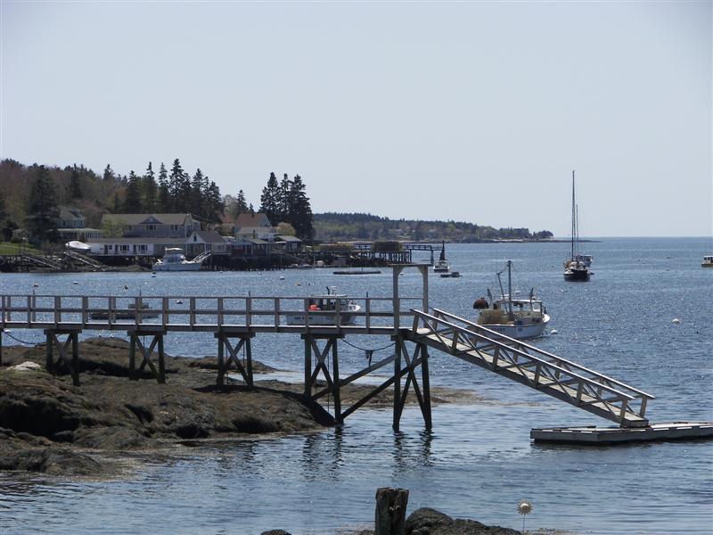 Buildings and the bay #4 of 4 (#1346)