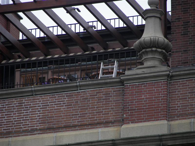 Cheers building top floor (#1472)