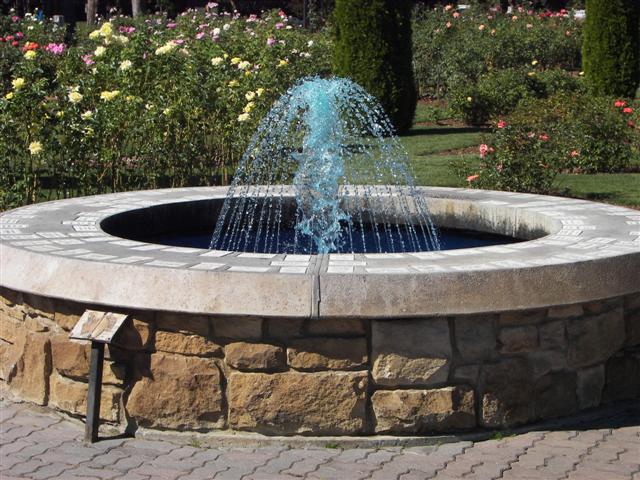 Fountains in the garden #49 of 51 (#3420)