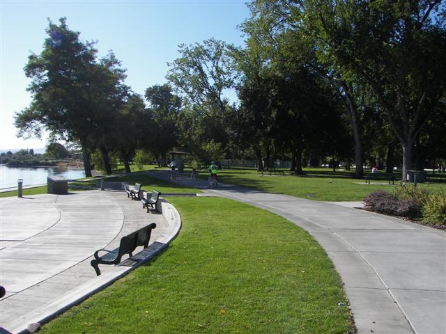 Park along Columbia River in Richland WA #5 of 7 (#3546)