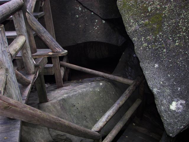 Lost River Gorge and its boardwalk #16 of 24 (#1133)