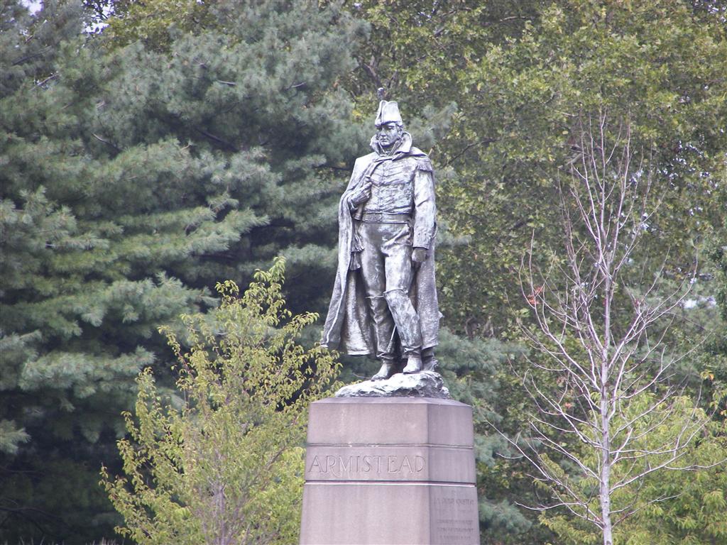 Ft. McHenry statue #1 of 2 (#2154)