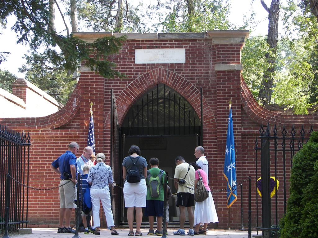 Graves of the Washington family #1 of 2 (#2182)