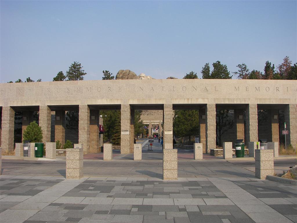 Entryway leading to Mt. Rushmore (#2269)