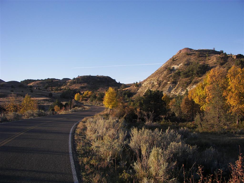 Scenery along the road through T. Roosevelt National Park South Unit 3 of  5 (#2546)