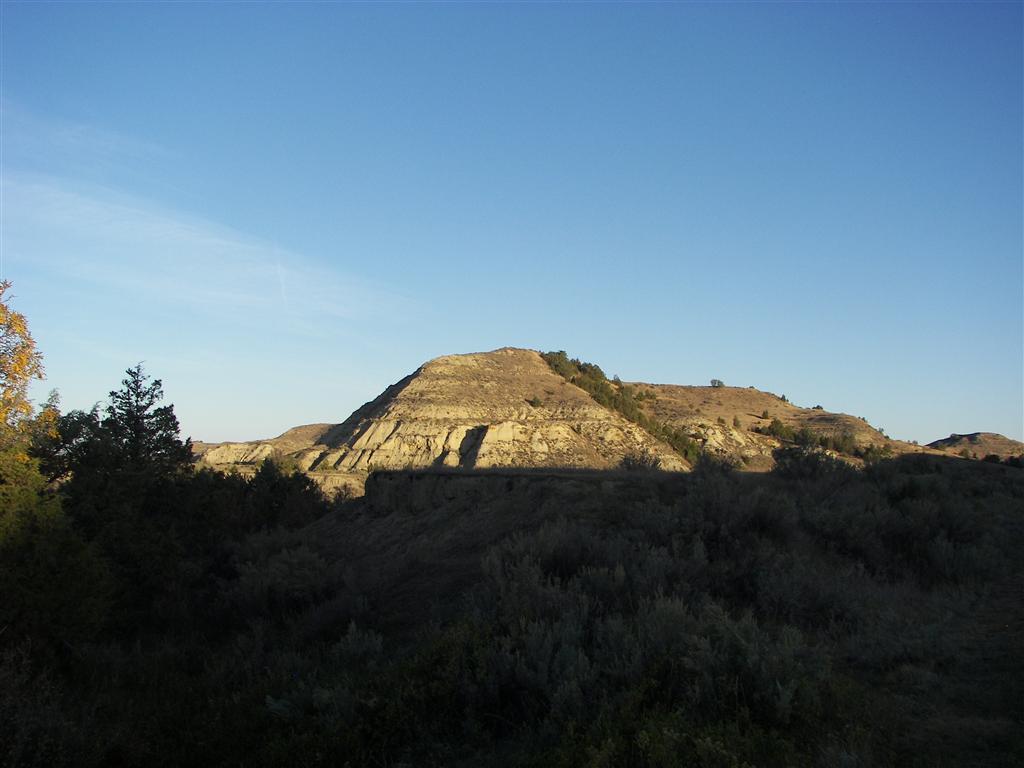 The hills/mountains in T. Roosevelt National Park South Unit 19 of 29 (#2548)