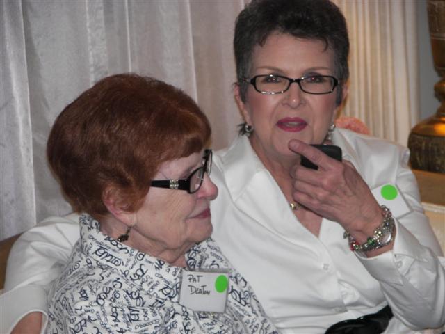 Aunt and niece Pat Wilson and Lelie Abraham ( 10 of 33) (#2817)