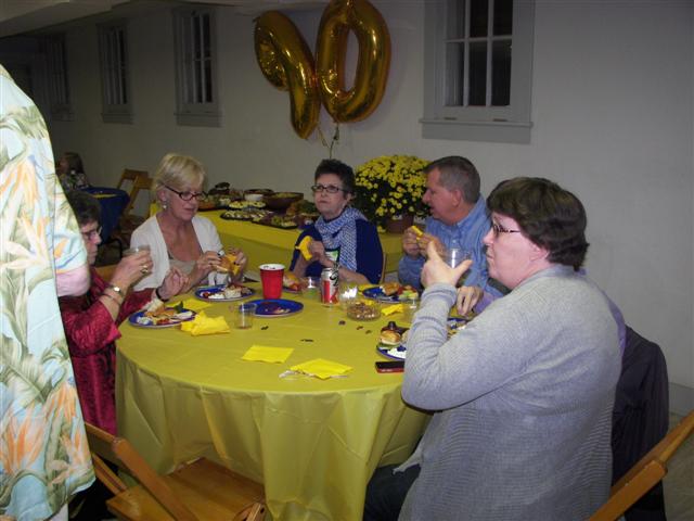 Jody Deaton (wife of Chris) and sister-in-law Lelie Abraham and Chris Deaton and Teresa Rowe cousin to Lelie and Chris ( 12 of 44) (#2884)