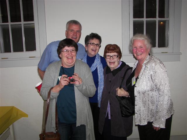 Cousins Teresa Rowe (front left) and Peter Knudsen and Lelie Abraham and Pat Wilson (mother of Teresa) and Karen Knudsen (sister of Peter) ( 41 of 44) (#2919)