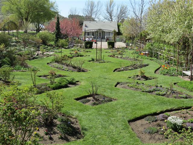 Botanical Gardens in Boise Idaho ( 14 of 17) (#0360)