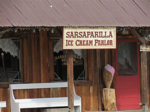 Historic area of Idaho City (two streets, population 456) ( 1 of 19) (#0387)