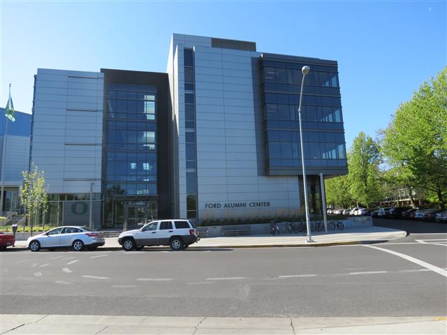 Some building on campus of University of Oregon ( 4 of 4) (#0514)