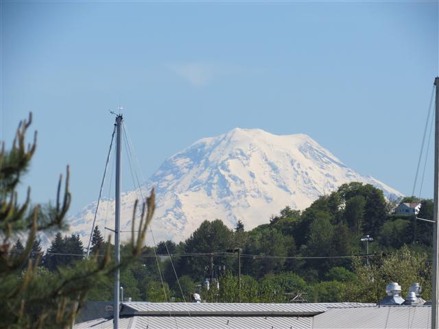 Mount Rainier in the distance from Tacoma ( 1 of 4) (#0593)