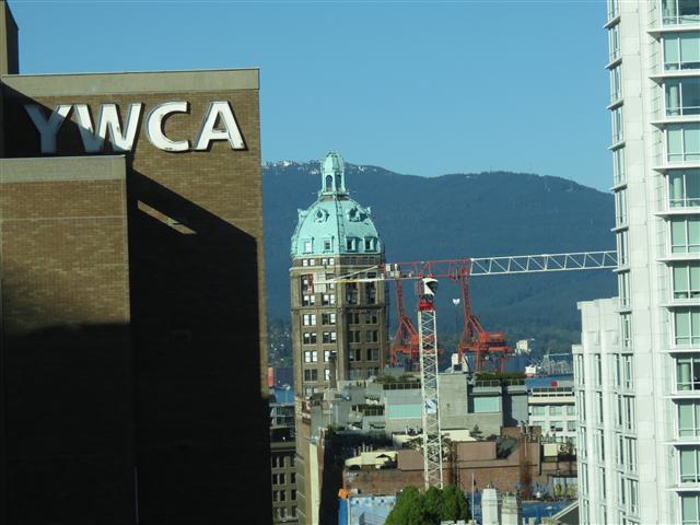 Scenes from downtown Vancouver, BC ( 4 of 5) (#0840)