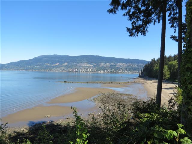 Sea Wall walk/bike path leading to Stanley Park in downtown Vancouver ( 13 of 19) (#0861)