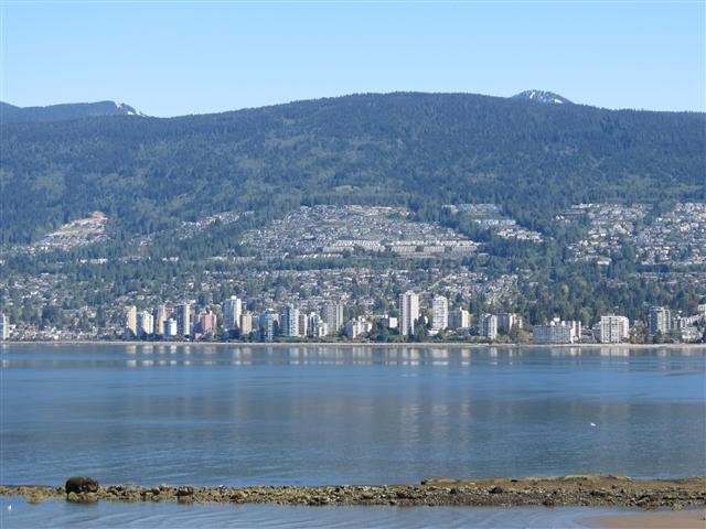 Sea Wall walk/bike path leading to Stanley Park in downtown Vancouver ( 14 of 19) (#0862)