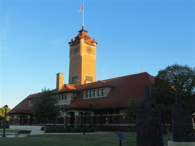 Park and Building across from Abraham Lincoln Museum in Springfield IL 1 of 4 (#1203)