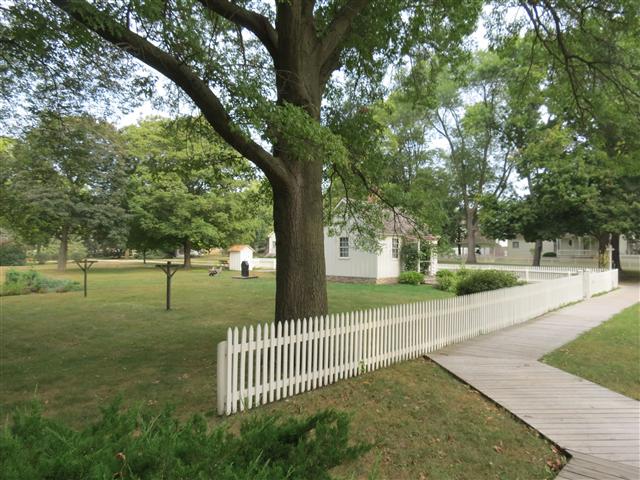 President Hoover Scenes from the Grounds 2 of 9 (#1325)