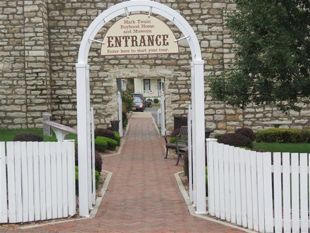 Mark Twain Area around his Boyhood Home  1 of 21 (#1352)