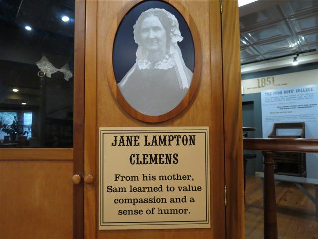 Mark Twain Area around his Boyhood Home 11 of 21 (#1361)