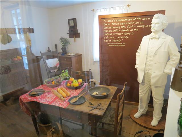 Mark Twain Area around his Boyhood Home 17 of 21 (#1368)