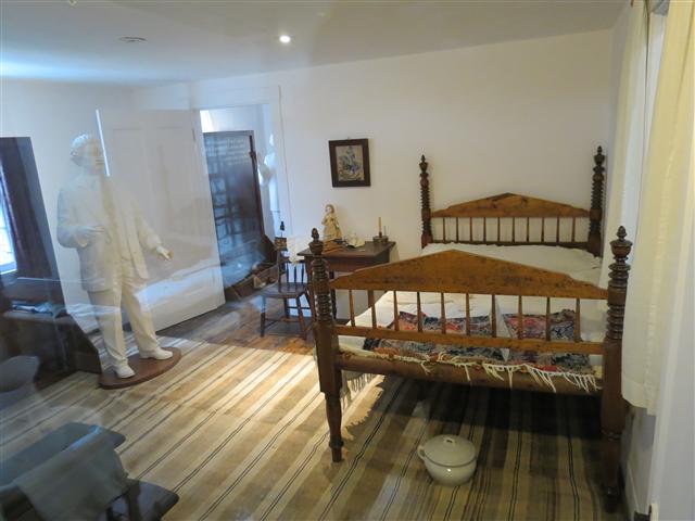 Mark Twain Area around his Boyhood Home 19 of 21 (#1370)