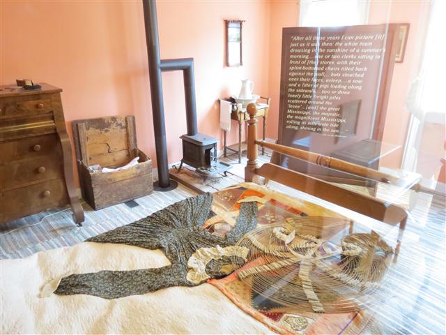 Mark Twain Area around his Boyhood Home 21 of 21 (#1372)