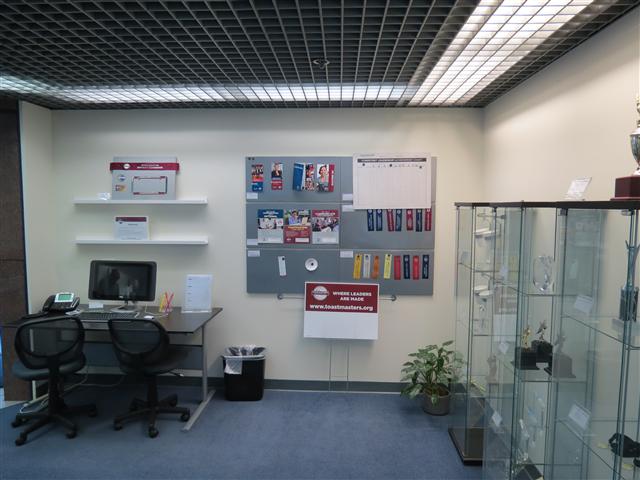 Toastmasters Product Store 1 of 2 (#1825)