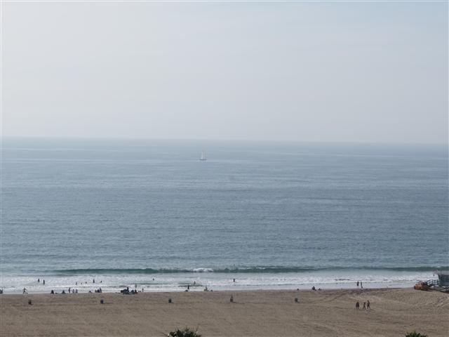 Along Pacific Ocean in Santa Monica 2 of 17 (#2063)