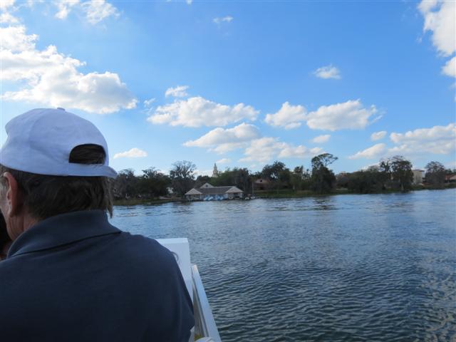 Sights from the Scenic Boat Tour in WInter Park - Water scenes 3 of 5 (#2236)