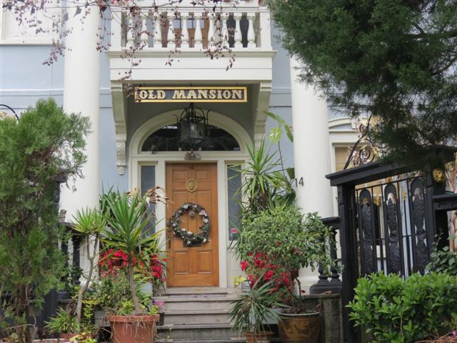 Castillo San De Marcos -- Houses just north of it  1 of  3 (#2271)