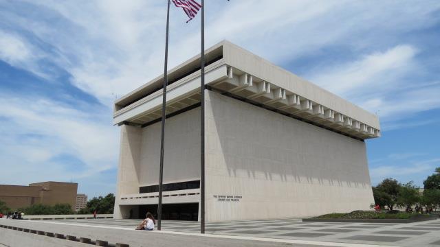 President Johnson Library in Austin  2 of 13 (#2360)