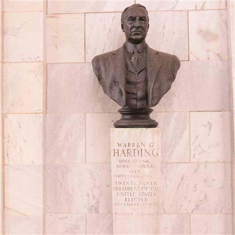 Busts of contemporaries of President McKinley library in Niles  2 of 5 (#2736)