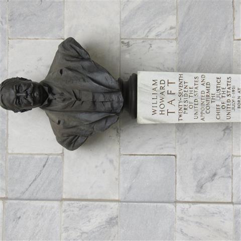 Busts of contemporaries of President McKinley library in Niles  3 of 5 (#2739)