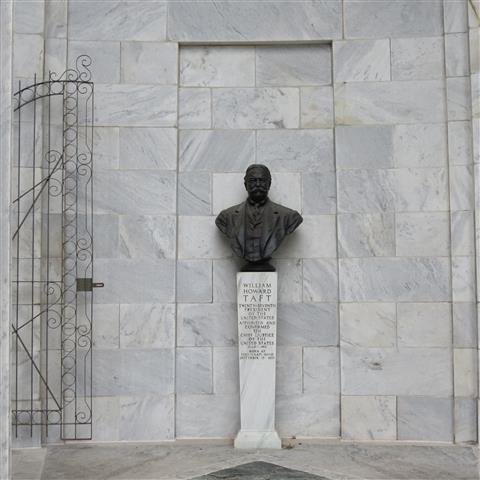 Busts of contemporaries of President McKinley library in Niles  4 of 5 (#2740)
