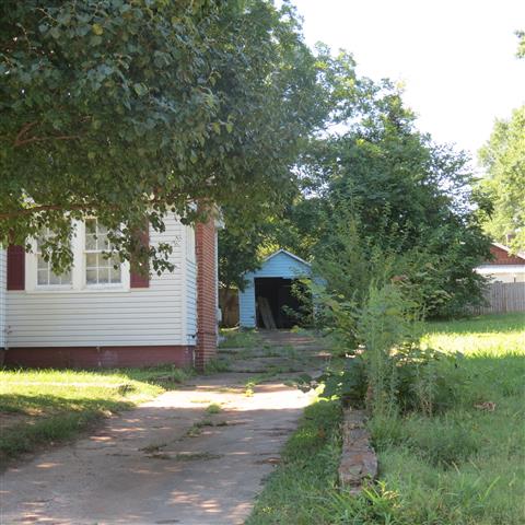 320 Roland Ave. house (#2882)