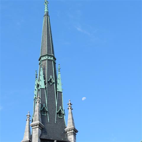  Moon and spire near Pennsylvania State Capitol in Harrisburg ( 1 of 1) (#3024)