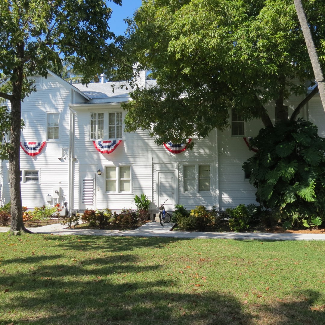 Little White House  5 of  8 (#5290)