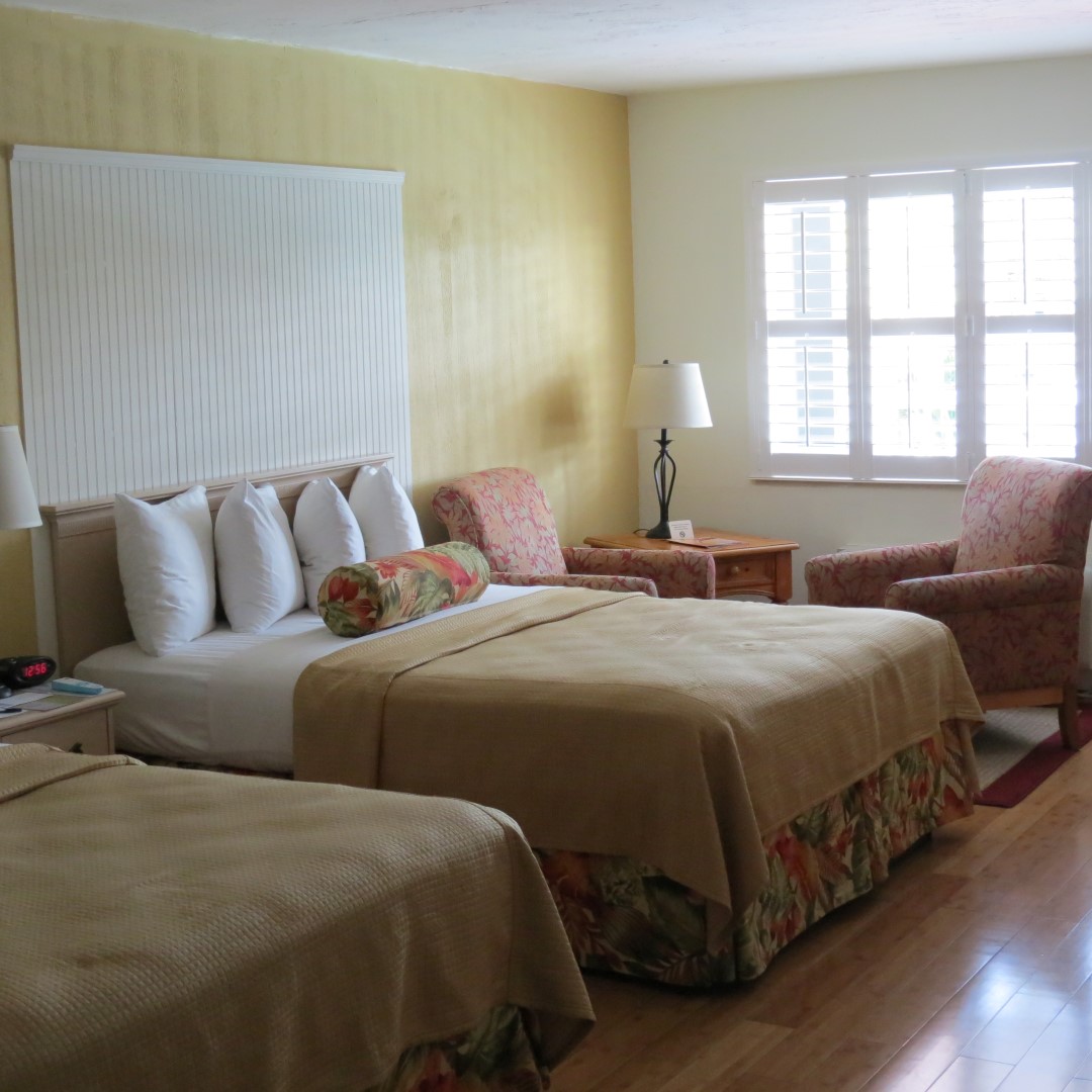 State park adjacent to Ft Zachary Taylor Hotel Room for $350/night  1 0f  5 (#5312)