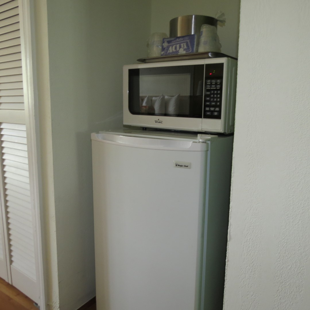 State park adjacent to Ft Zachary Taylor Hotel Room for $350/night  4 0f  5 (#5315)