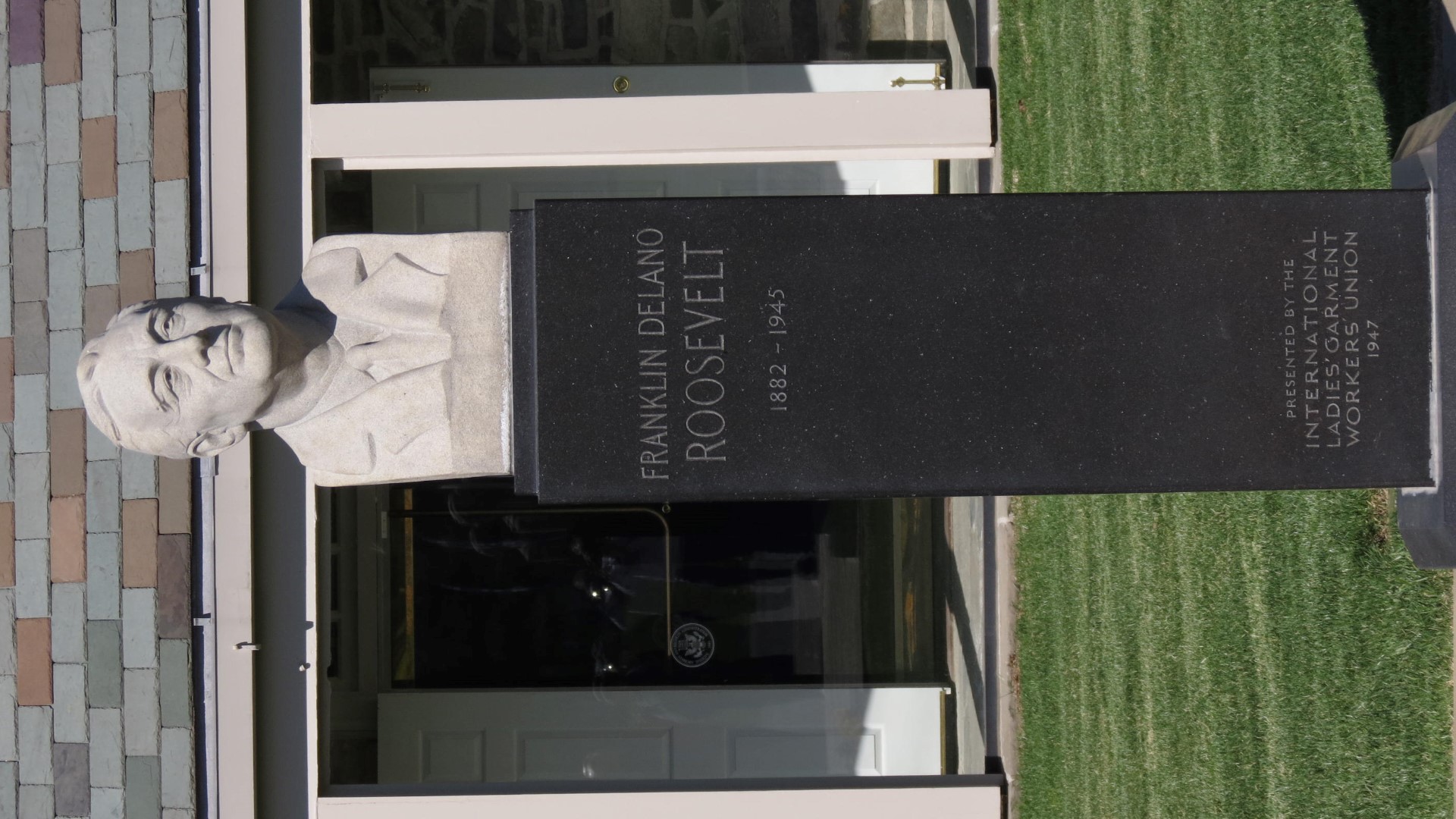 Miscellaneous sites around the President Franklin Roosevelt Home in Hyde Park NY  4 of 6 (#6571)