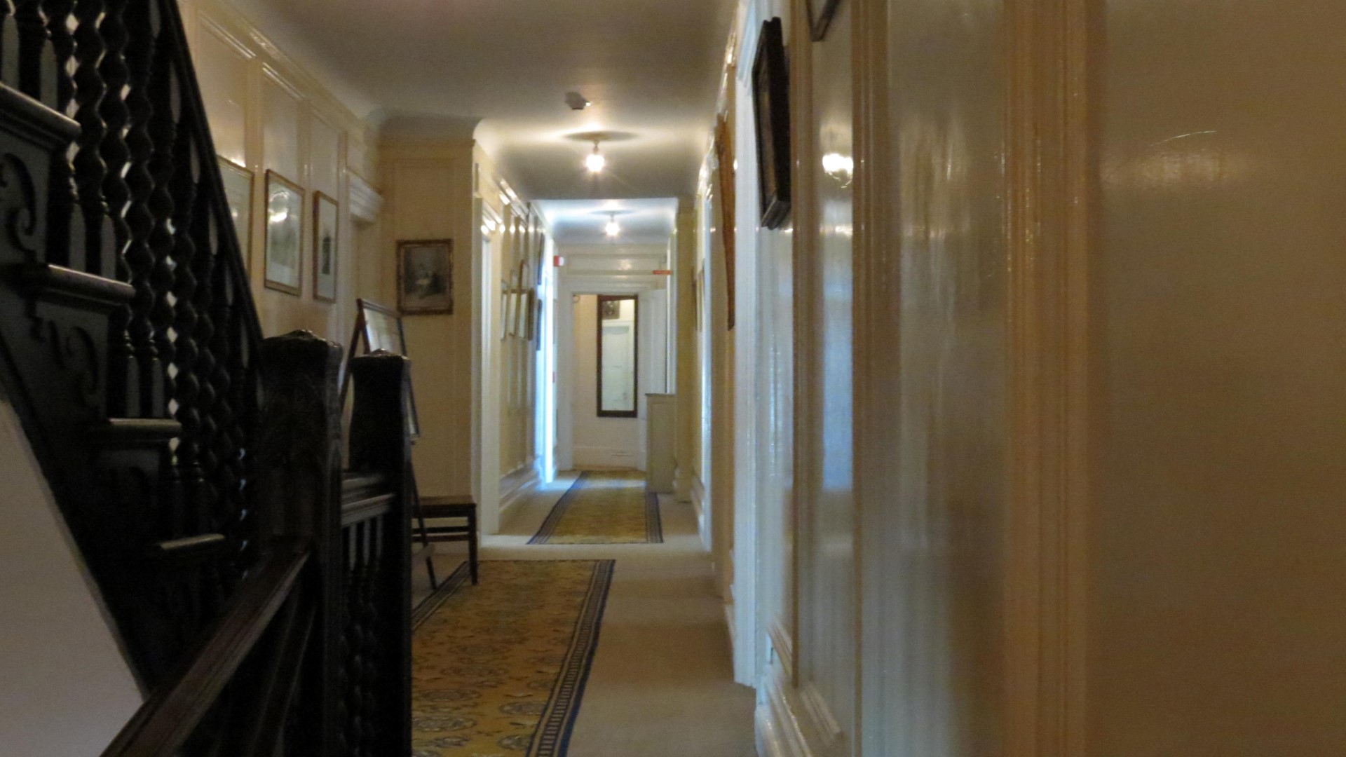 Inside the Home of President Franklin Roosevelt Home in Hyde Park NY 13 of 17 (#6594)