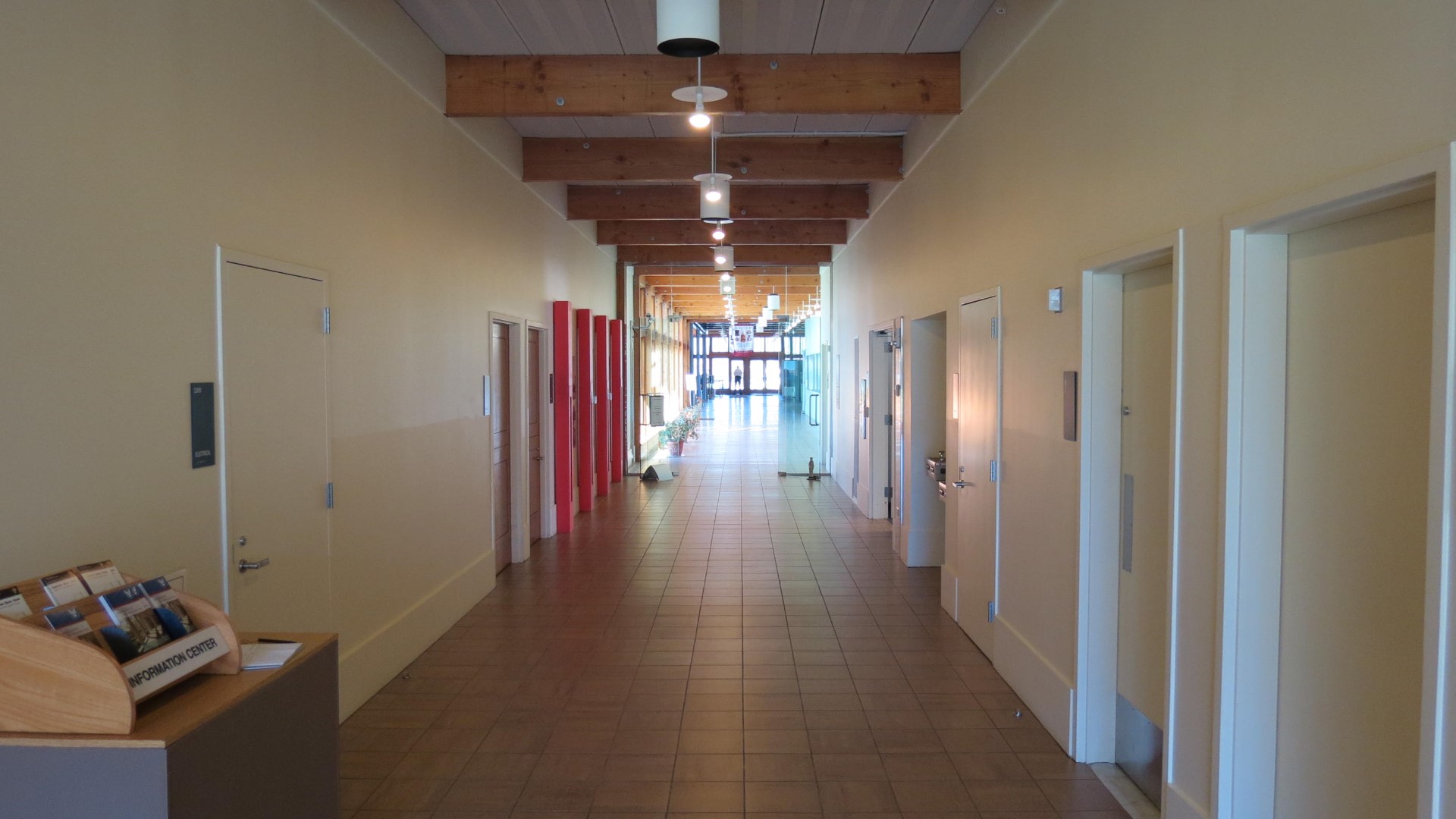 Visitor center at the President Franklin Roosevelt Home in Hyde Park NY  1 of 2 (#6606)